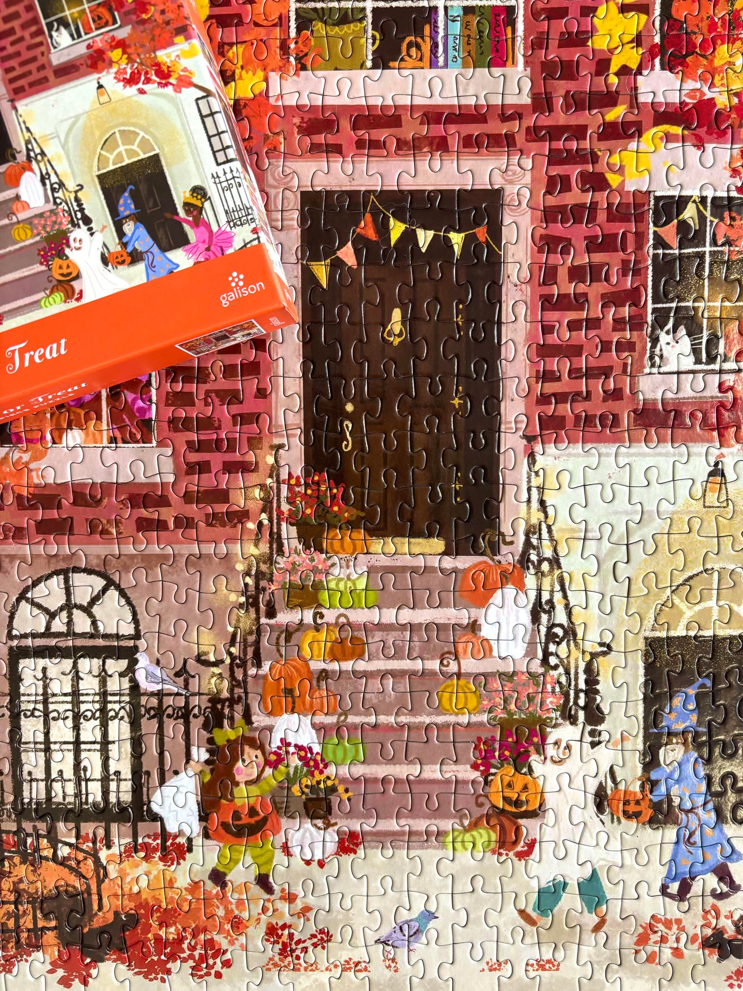 Galison Trick or Treat 500 Piece Puzzle