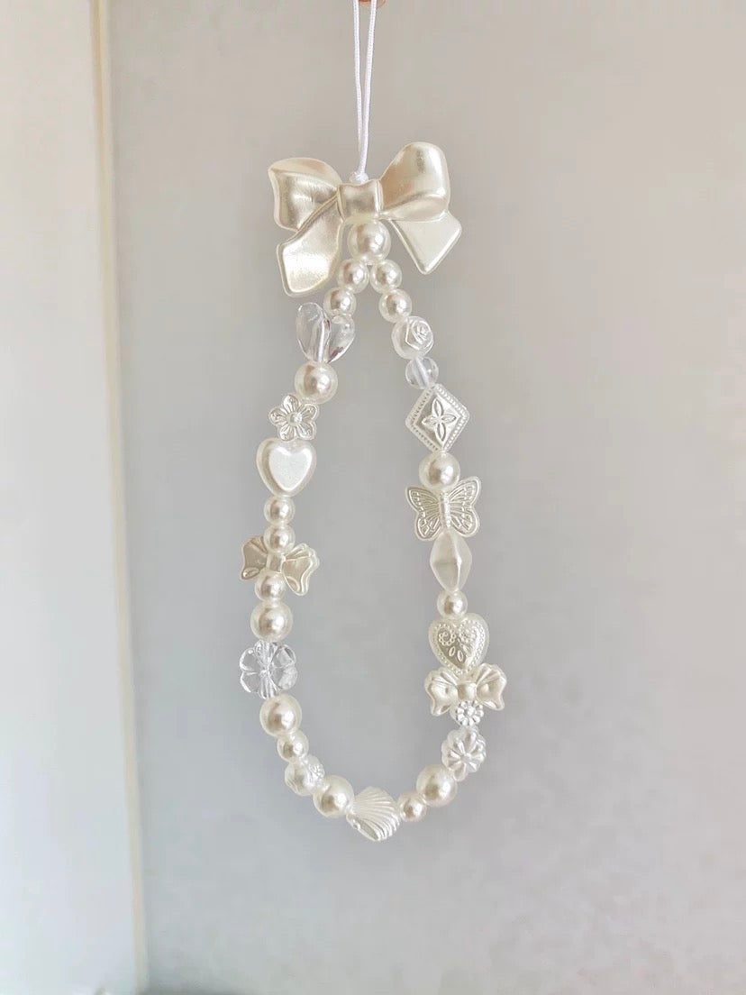 Dreamy Pearl Phone Lanyard