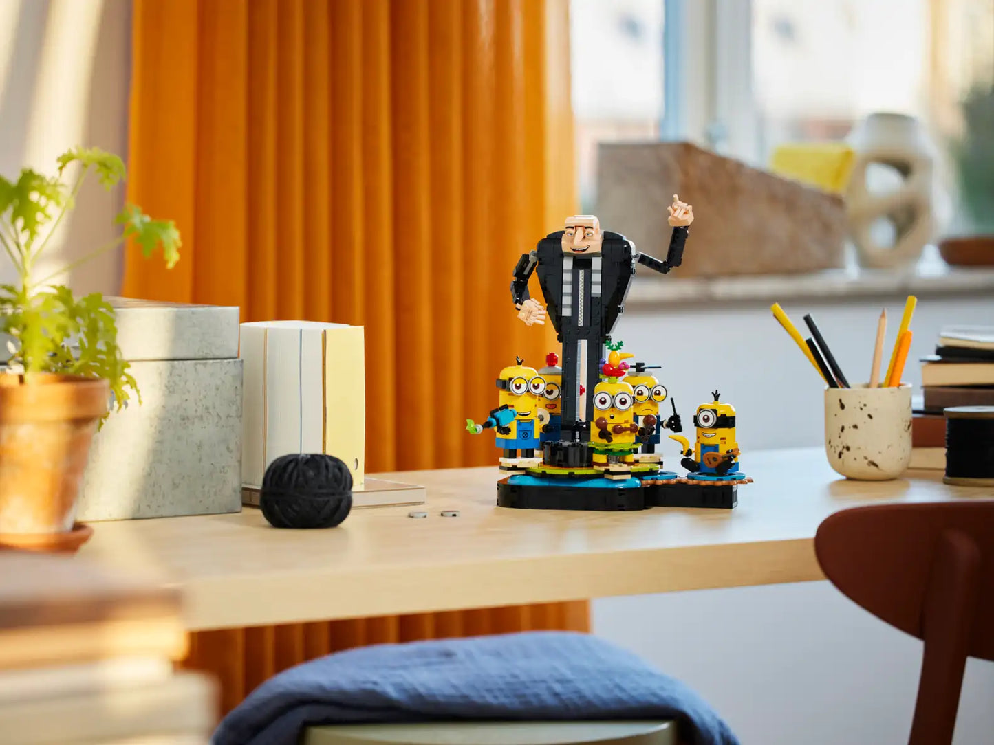 LEGO Despicable Me 4 Brick-Built Gru and Minions 75582