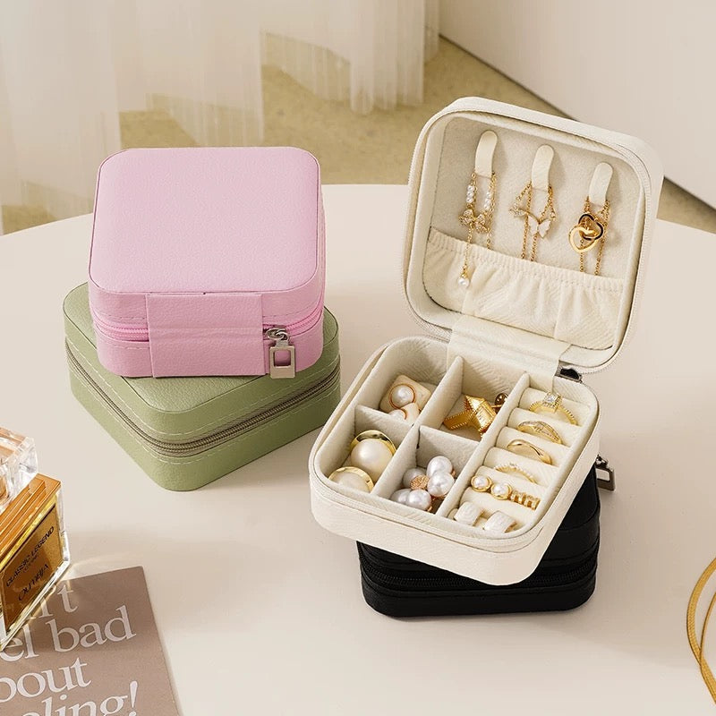 Elegant Jewelry Organizer Box V Boutique Studio