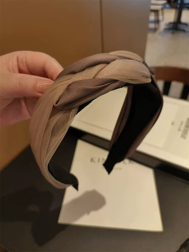 Elegant Knotted Fabric Headband