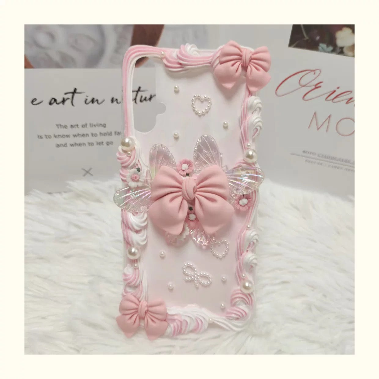 Handmade Butterfly Bow Phone Case – Dreamy Pastel Pink