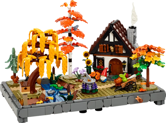 LEGO® Icons Autumn Cottage Garden 11372