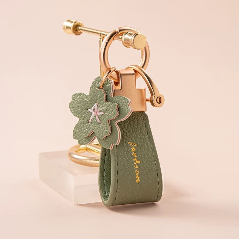 Simplified Style Leather Keychain V Boutique Studio-New