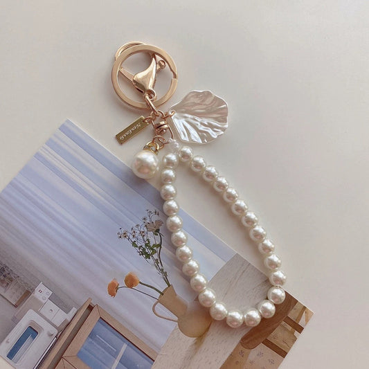 Classic Pearls Deluxe Phone Lanyard V Boutique Studio-New