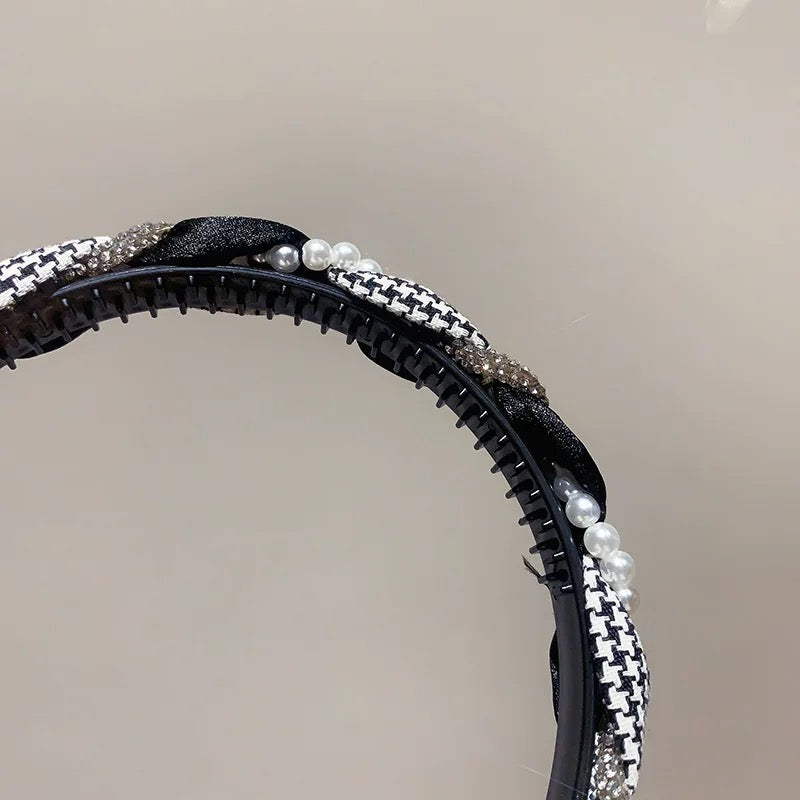 Luxury Houndstooth Twist Crystal Pearl Headband - Elegant Fashion Accessory V Boutique Studio