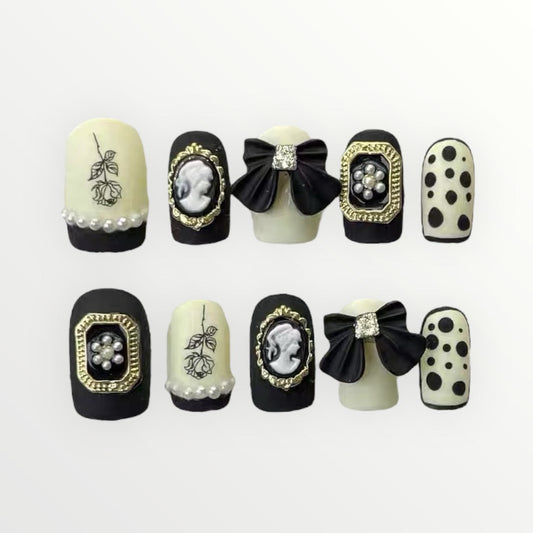 Vintage Aristocrat Press-on Nails V Boutique Studio-New