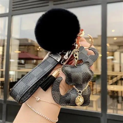 Little Cat Keychain V Boutique Studio