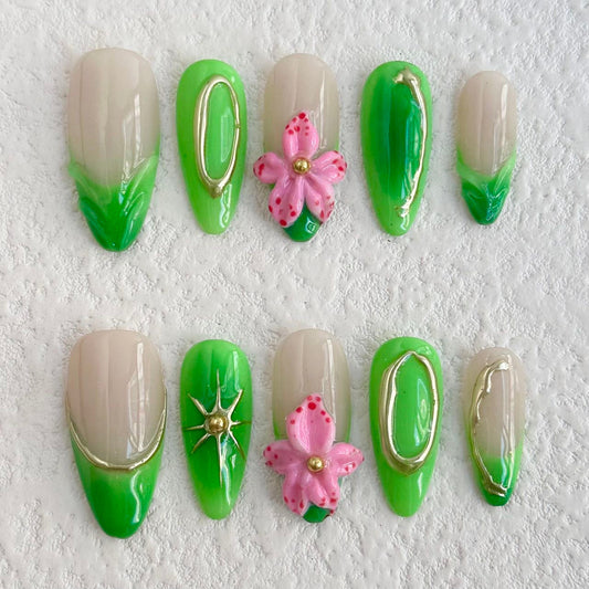 Floral Oasis Press-on Nails V Boutique Studio
