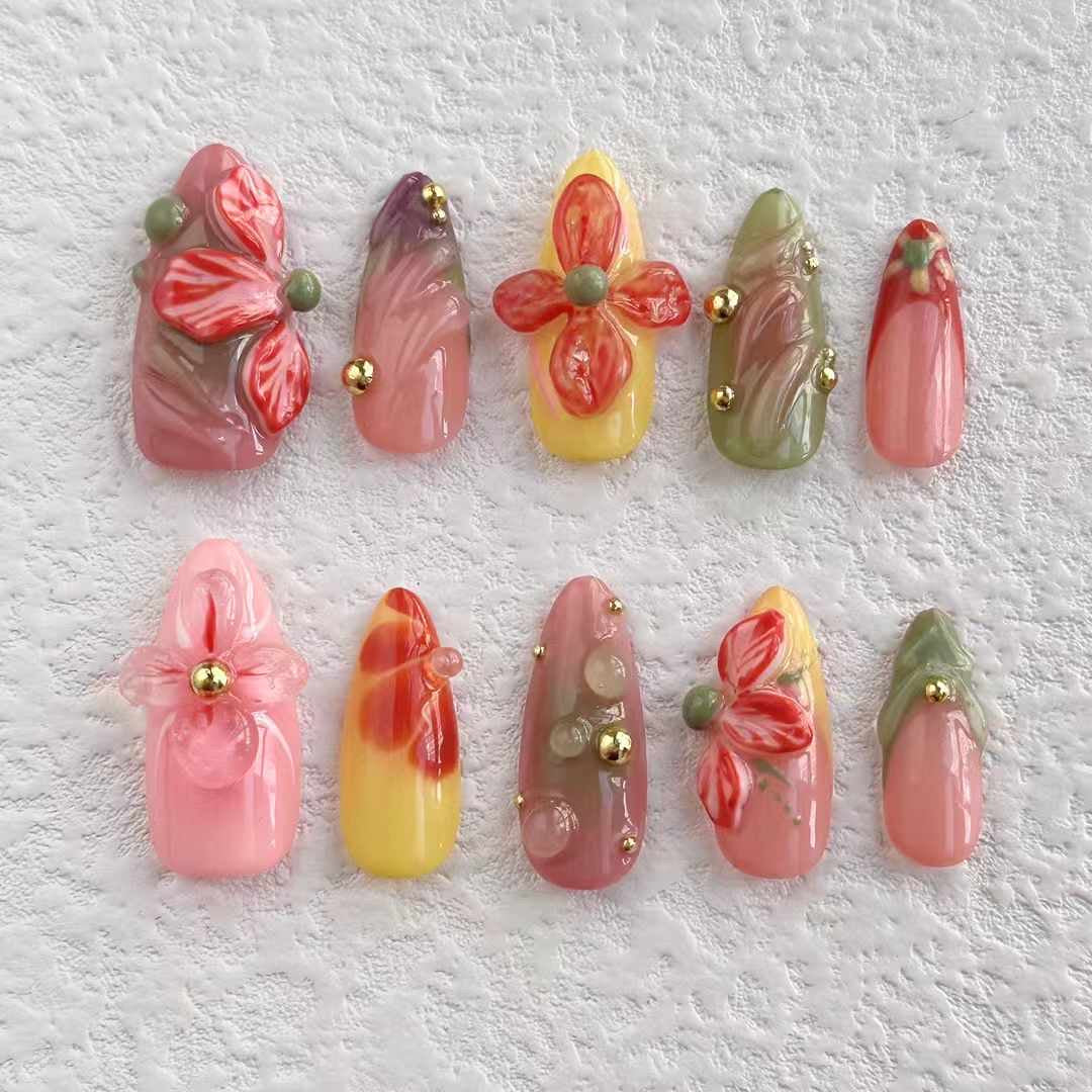 Vibrant Floral Garden Press-on Nails