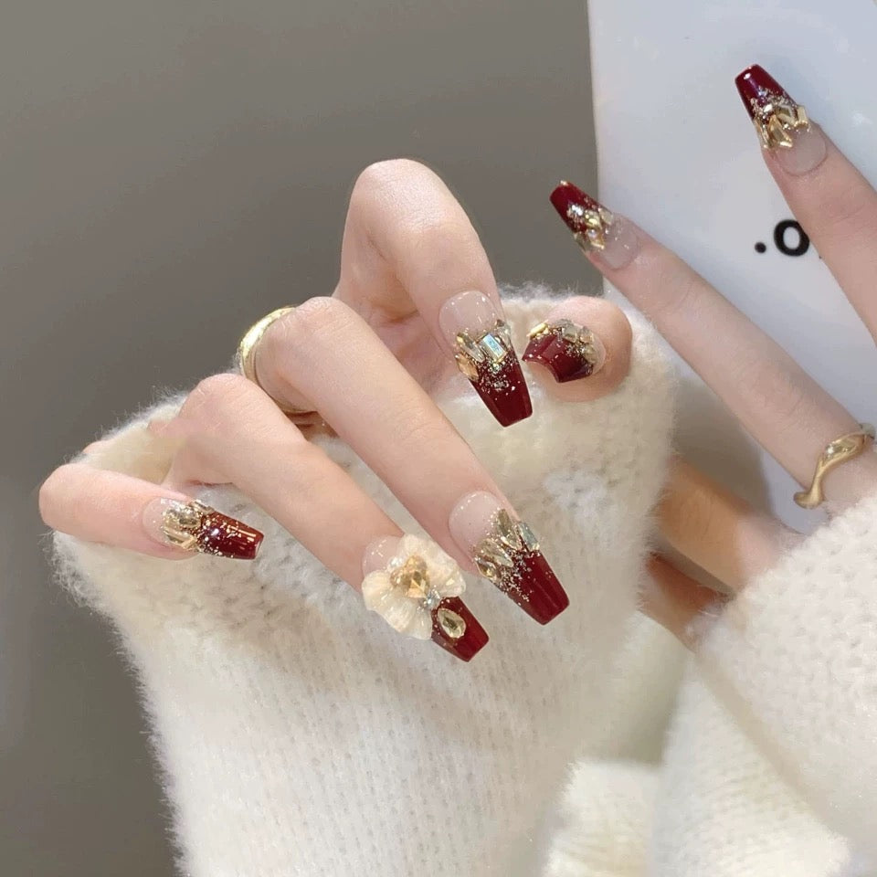 Crystal Kiss Press-on Nails