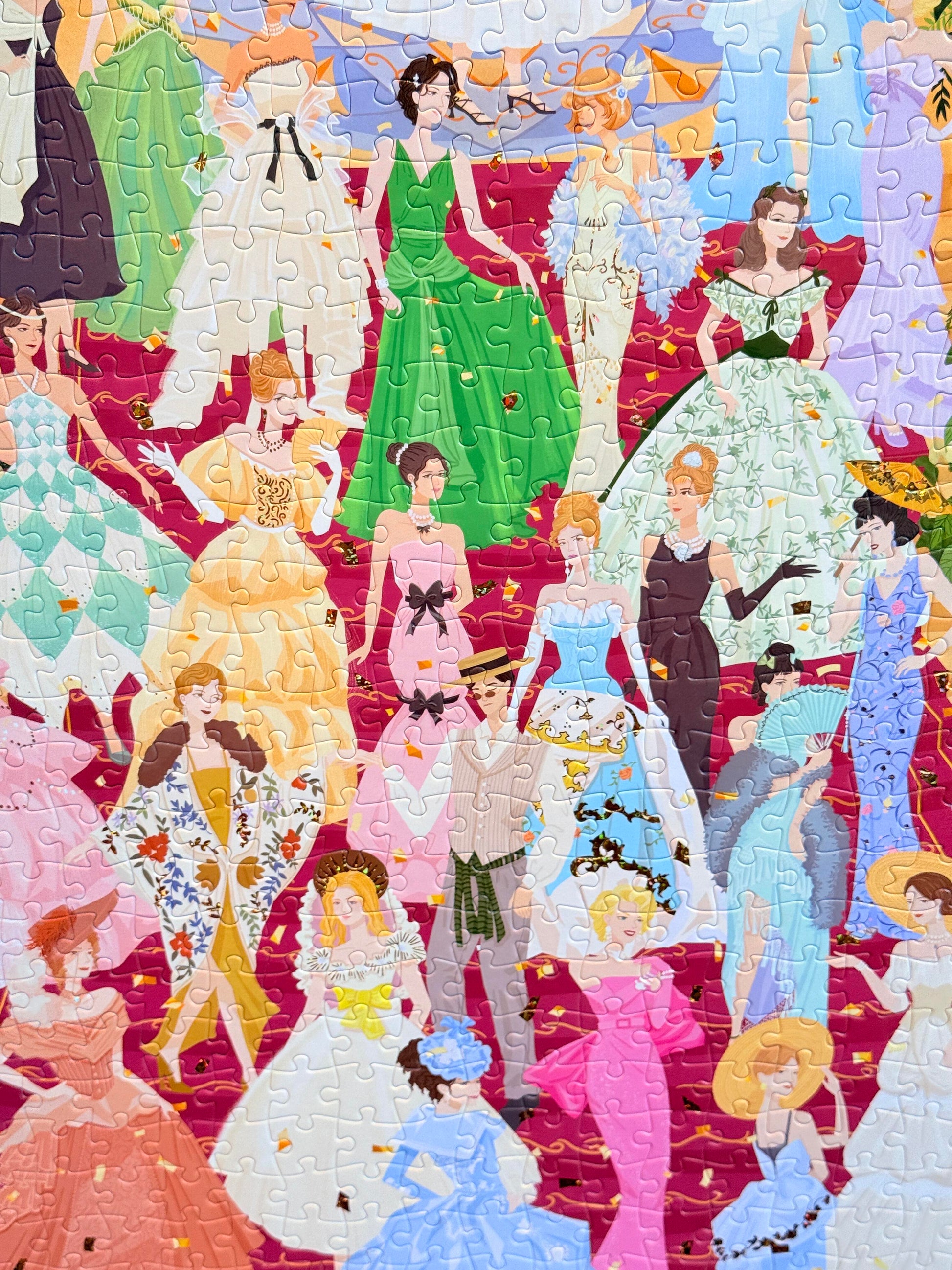 Grand Ballroom 1000 Piece Jigsaw Puzzle Momibook