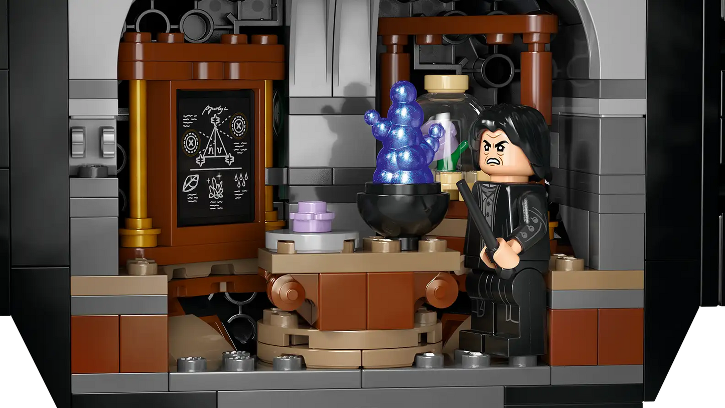 LEGO Harry Potter™ Cauldron: Secret Potions Classroom 76464