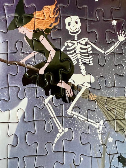 Galison Haunted Manor 500 Piece Puzzle