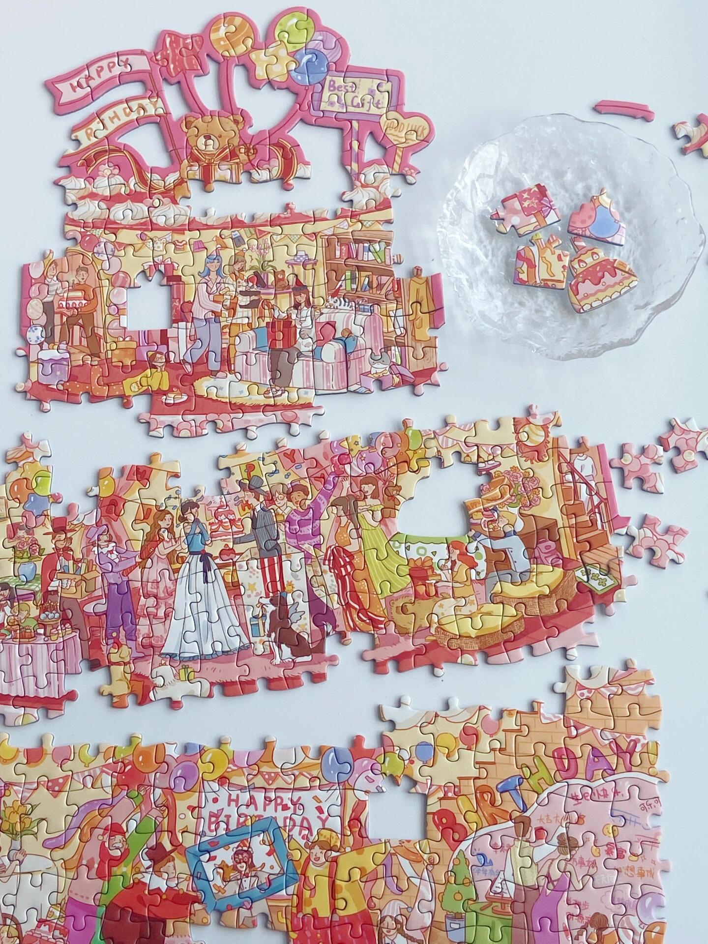 Momibook Birthday Cake Puzzle – 481 Irregular Pieces