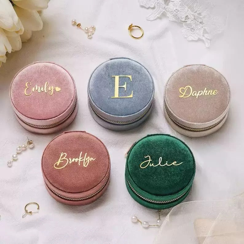 Custom Velvet Jewelry Box – Personalized Gift for Bridesmaids