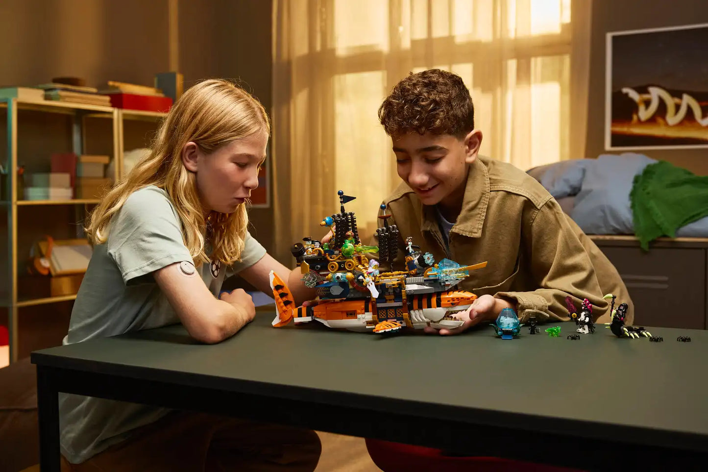LEGO® DREAMZzz™ Tiger Shark Tank 71515