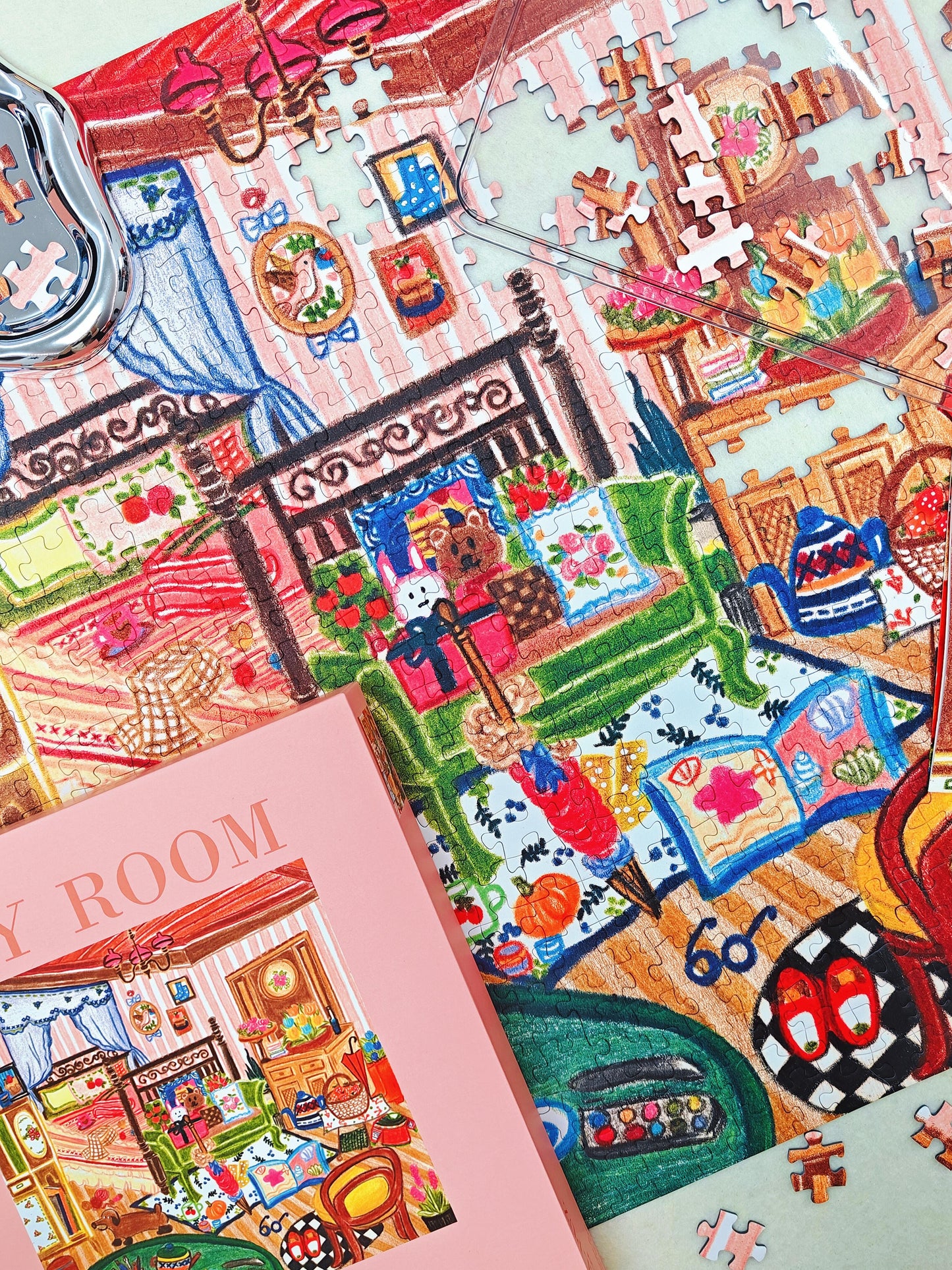 CHILL PUZ My Room 650 Piece Puzzle