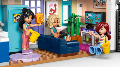 LEGO Friends Liann's Family House 42687