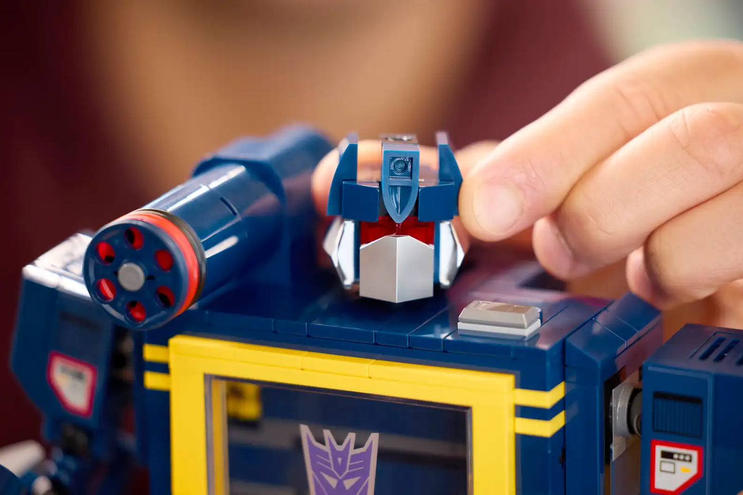 LEGO Icons Transformers: Soundwave 10358