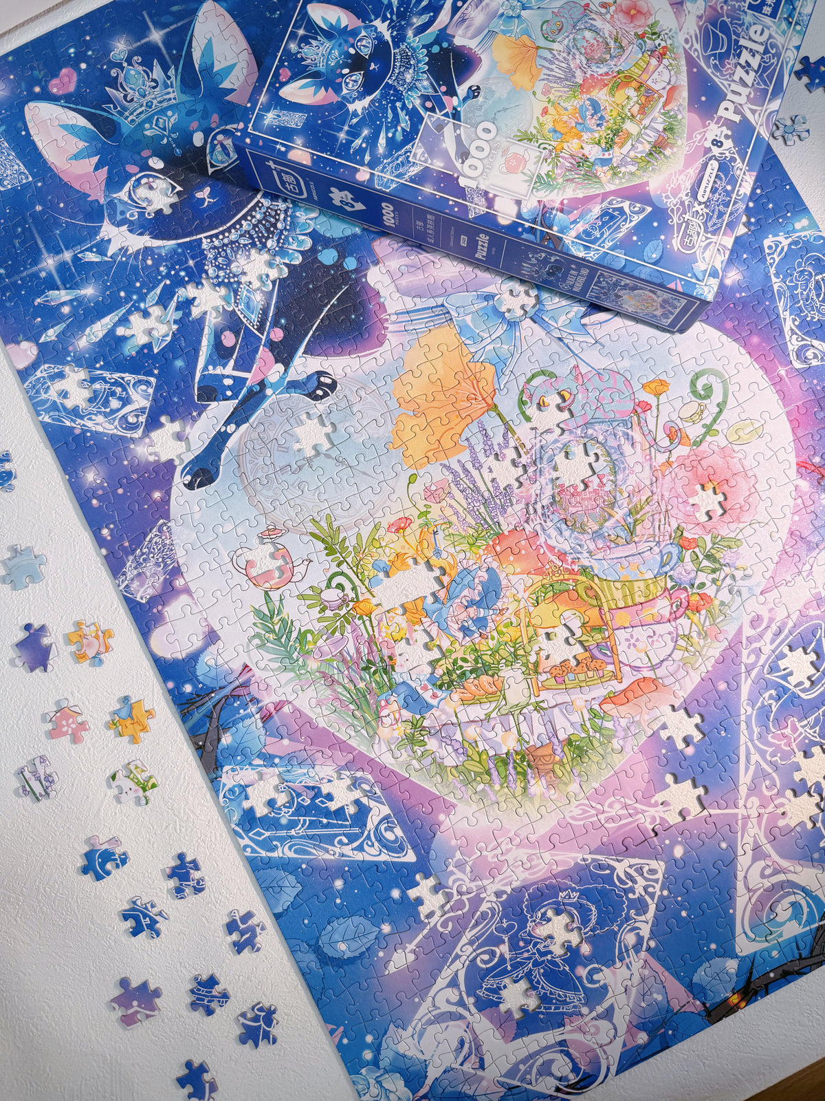 Alice’s Dream 1000 Piece Pearlescent Jigsaw Puzzle Gubu