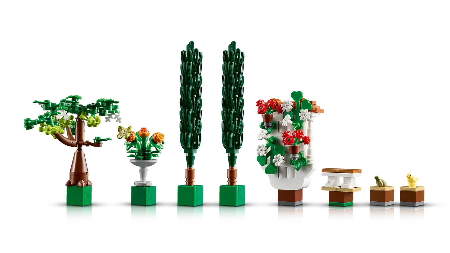 LEGO Botanicals Fountain Garden 10359
