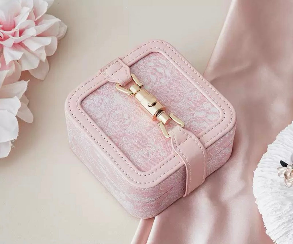 Coffret à bijoux vintage en jacquard