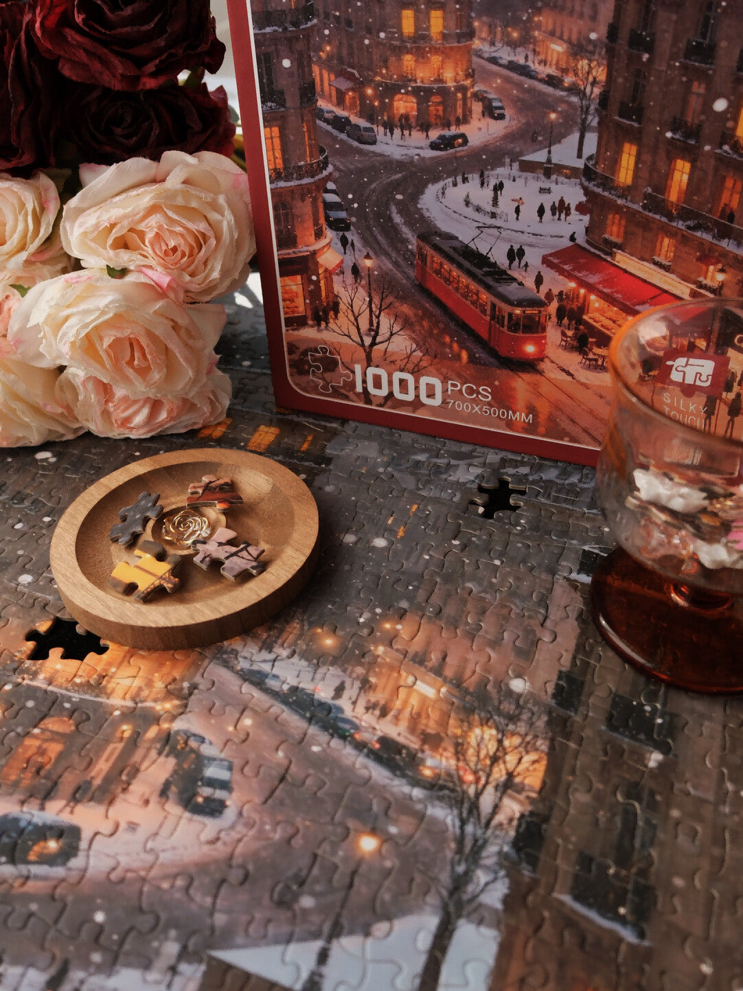 Paris Snow Night 1000 Piece Puzzle Toppie