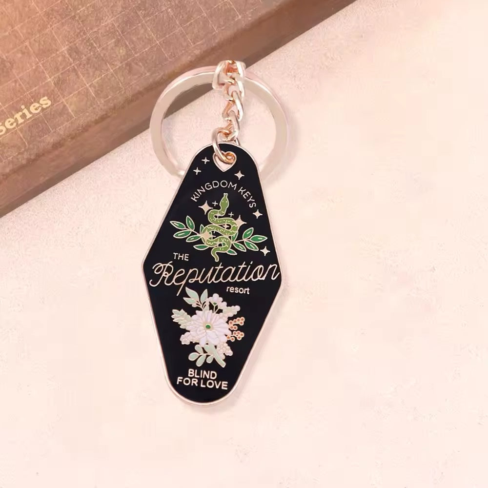 Taylor Swift Inspired Motel Keychain – Vintage Aesthetic Gift