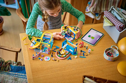 LEGO Friends Heartlake City Friends Club House 42689