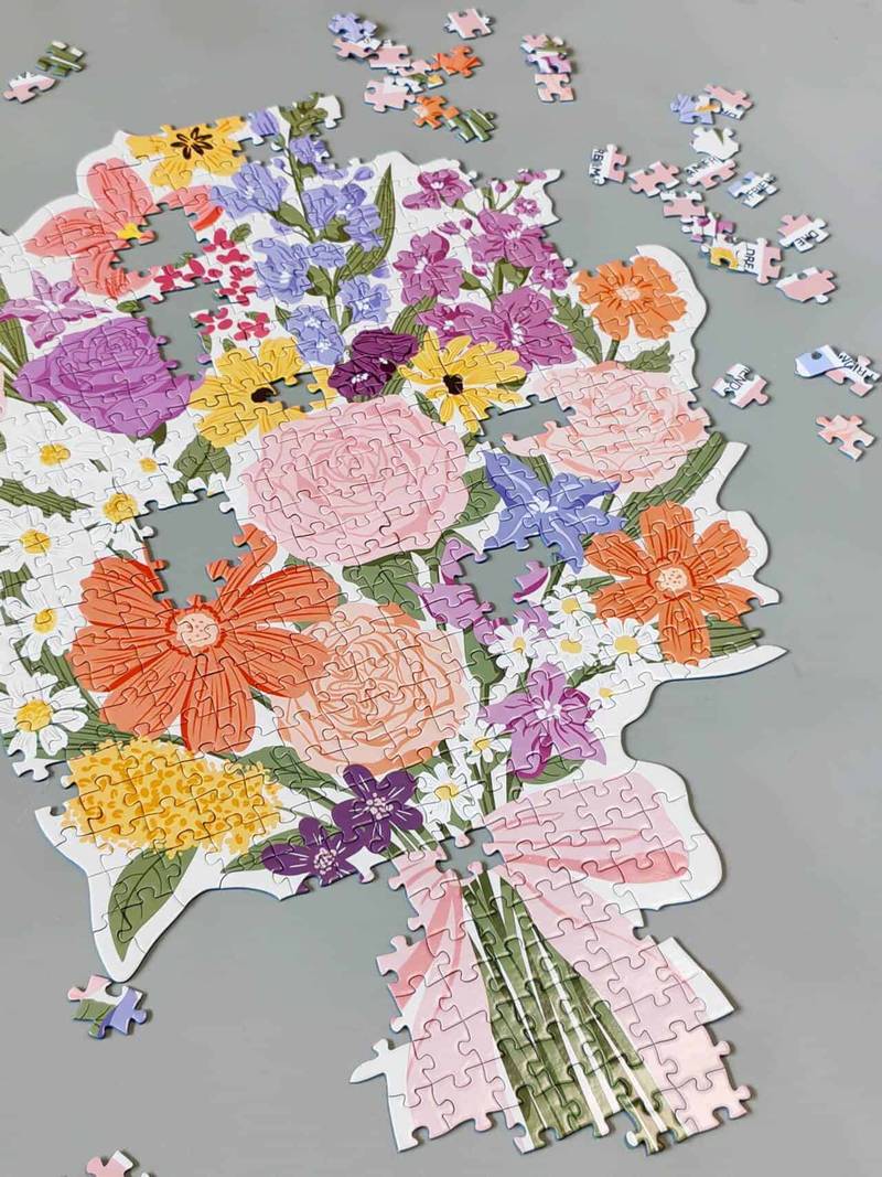 Flora Blossom 520 Piece Jigsaw Puzzle