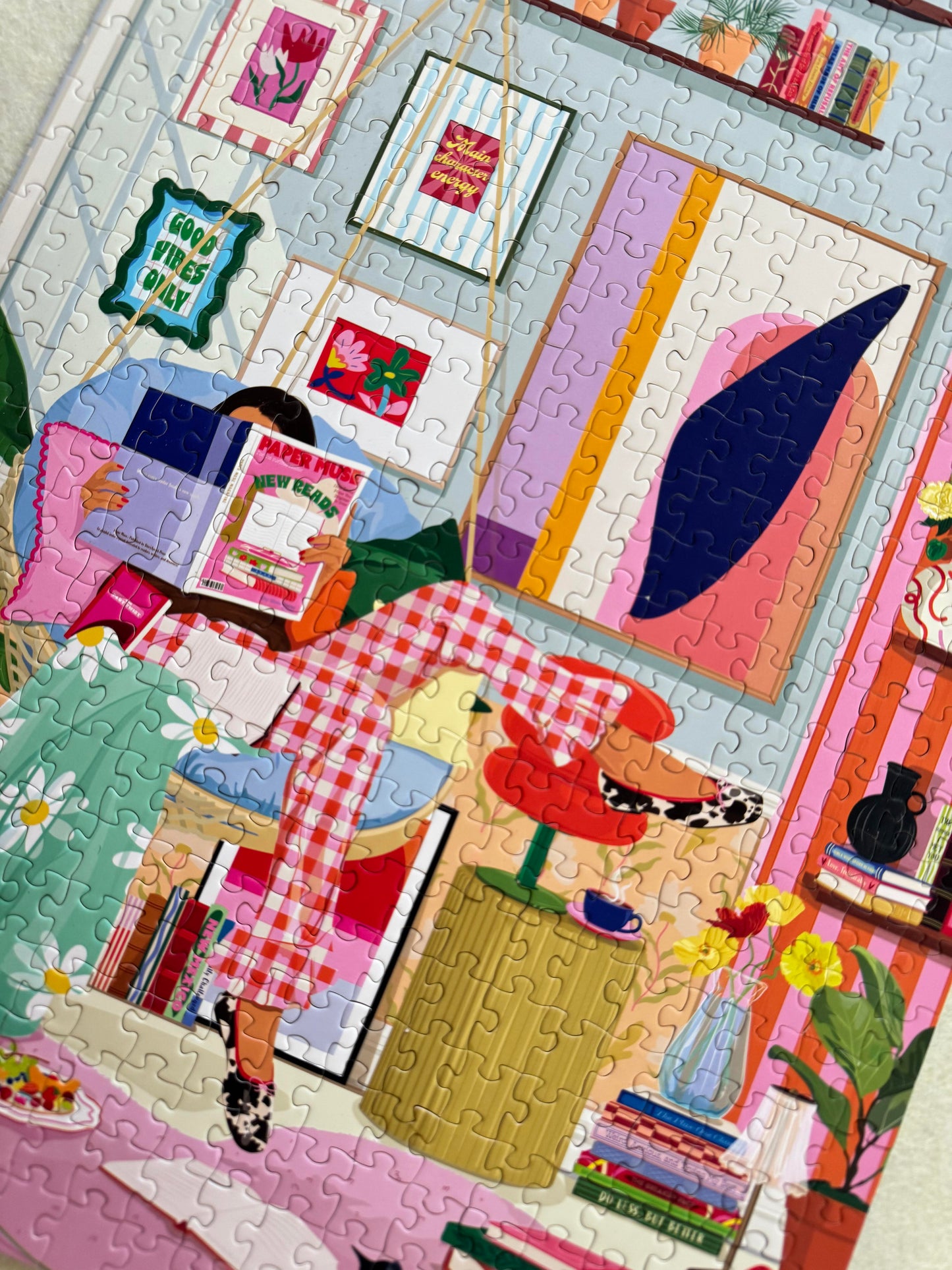 Quiet Chic 500 Piece Jigsaw Puzzle