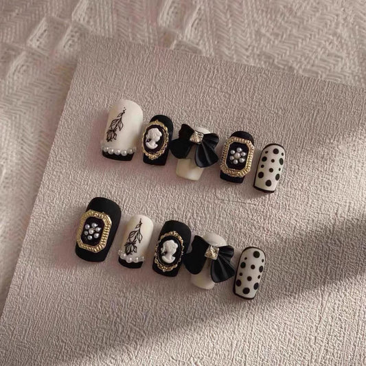 Vintage Aristocrat Press-on Nails