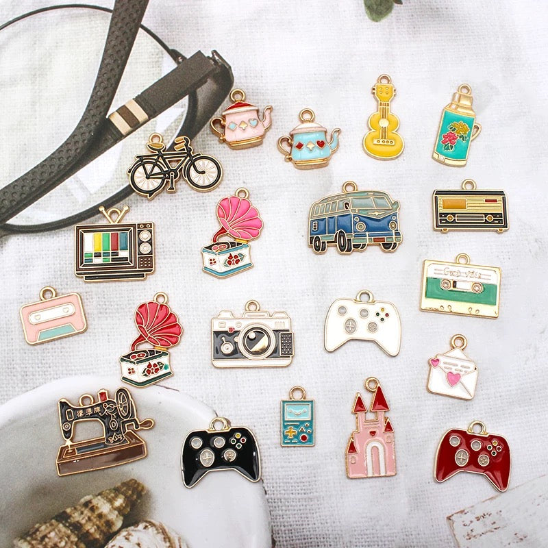 Breloques en alliage d'inspiration vintage pour la fabrication de bijoux
