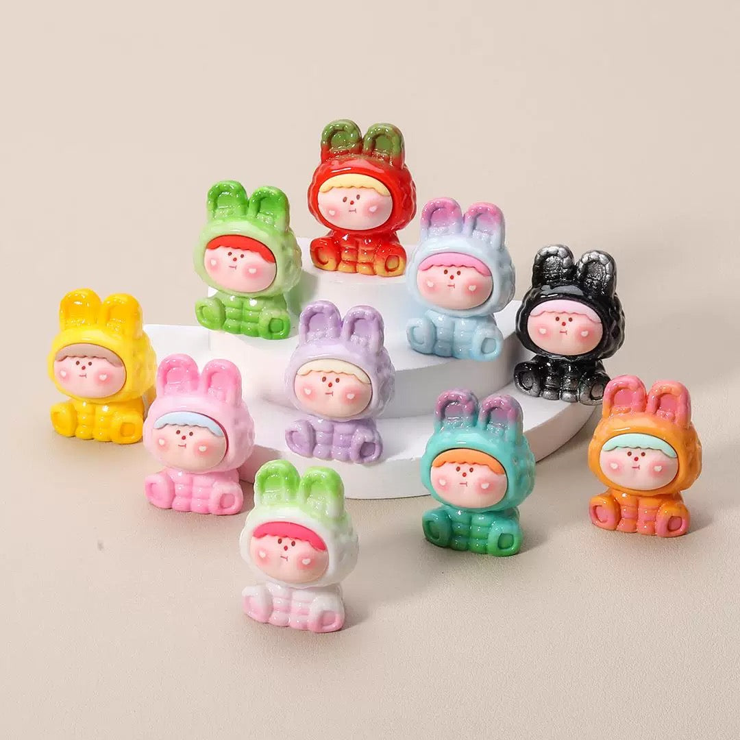 Colorful Bunny Baby Resin Figurines – Kawaii Mini Desk Decorations