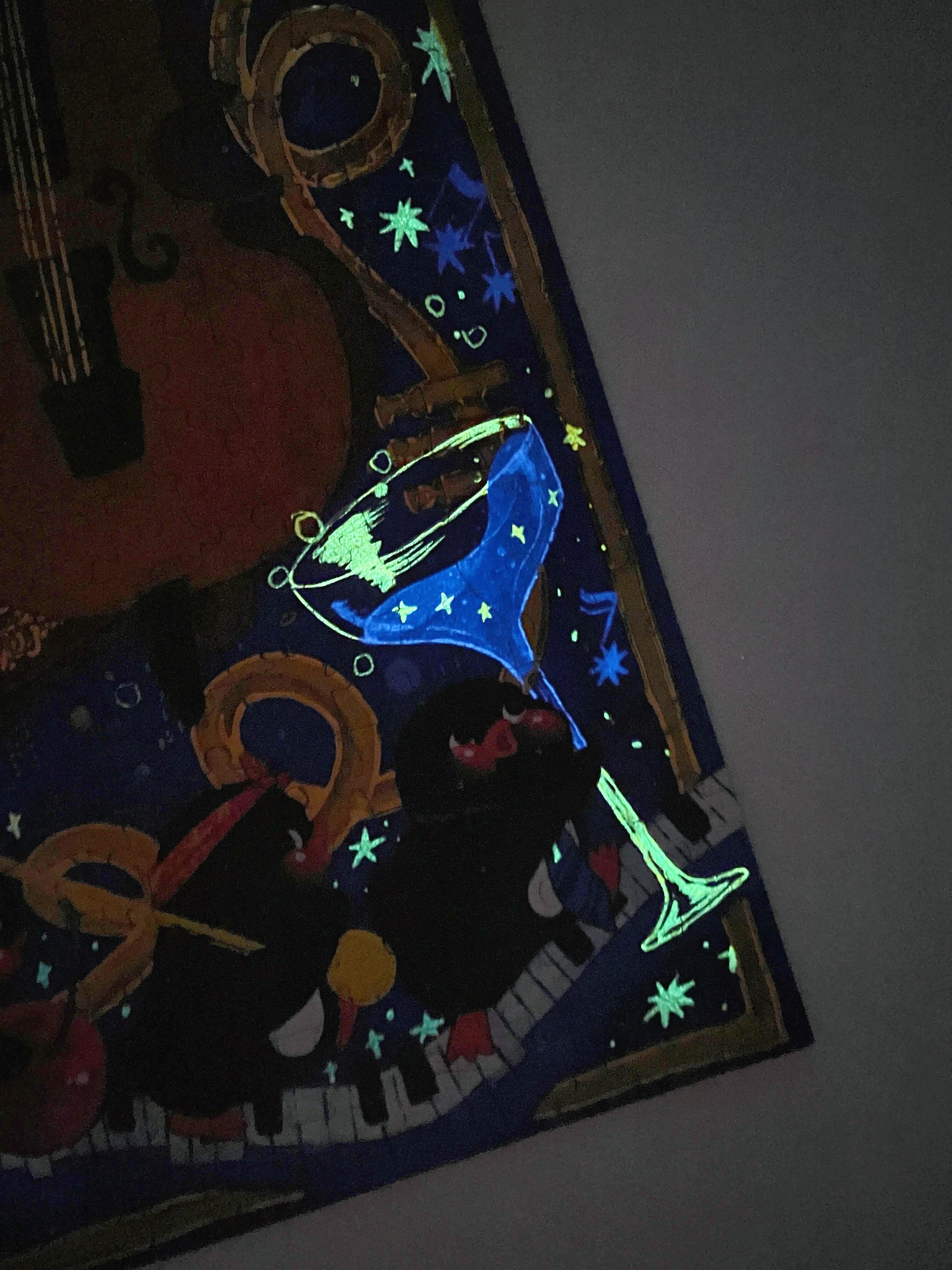 Pin Pin Blue Night 521 Piece Glow in the Dark Gold Foil Jigsaw Puzzle Pin Pin