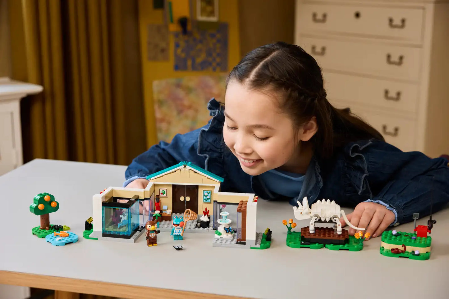 LEGO Animal Crossing Blathers's Museum Collection 77056