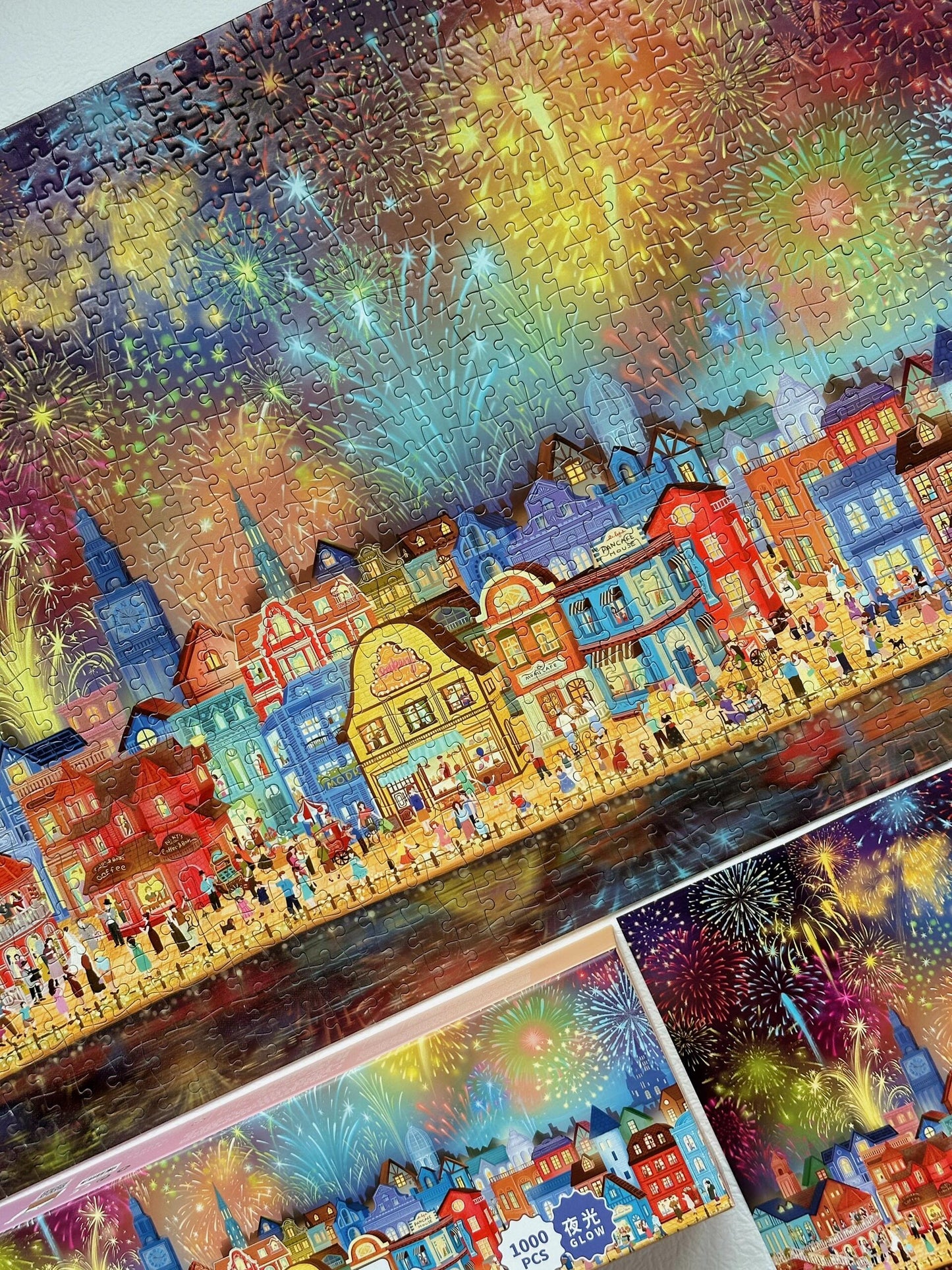 Momibook Fireworks Are Gorgeous 1000 Piece Jigsaw Puzzle Momibook