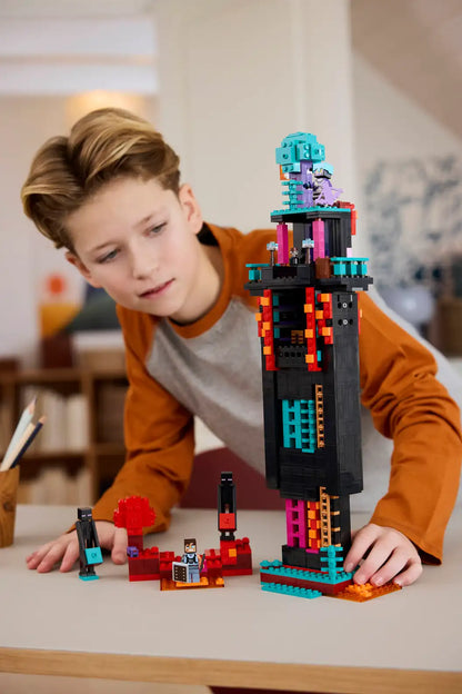 LEGO Minecraft The Enderman Tower 21279