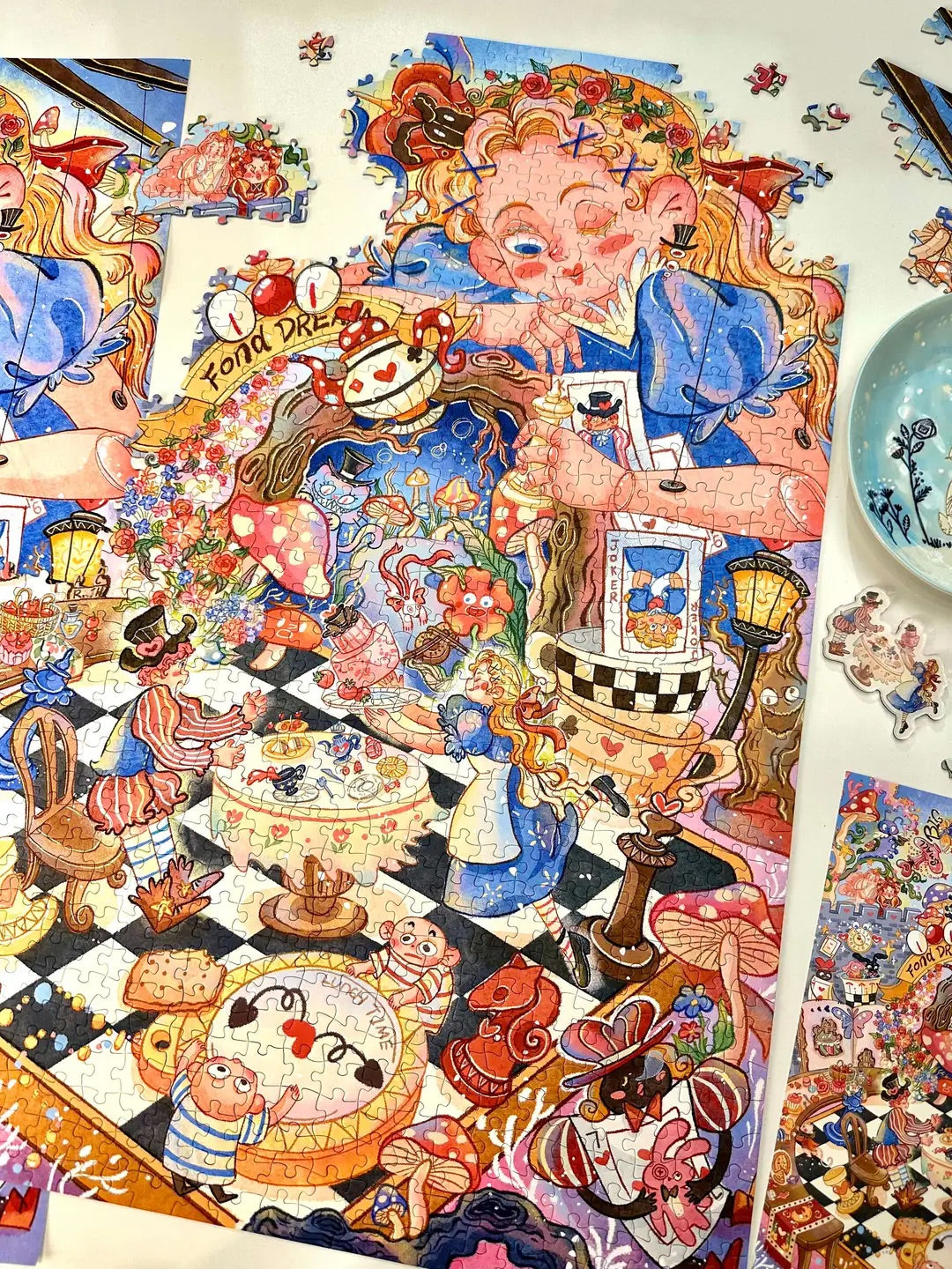 Hourglass Puzzle Alice Dream 1000 Piece Jigsaw Puzzle Hourglass Puzzle