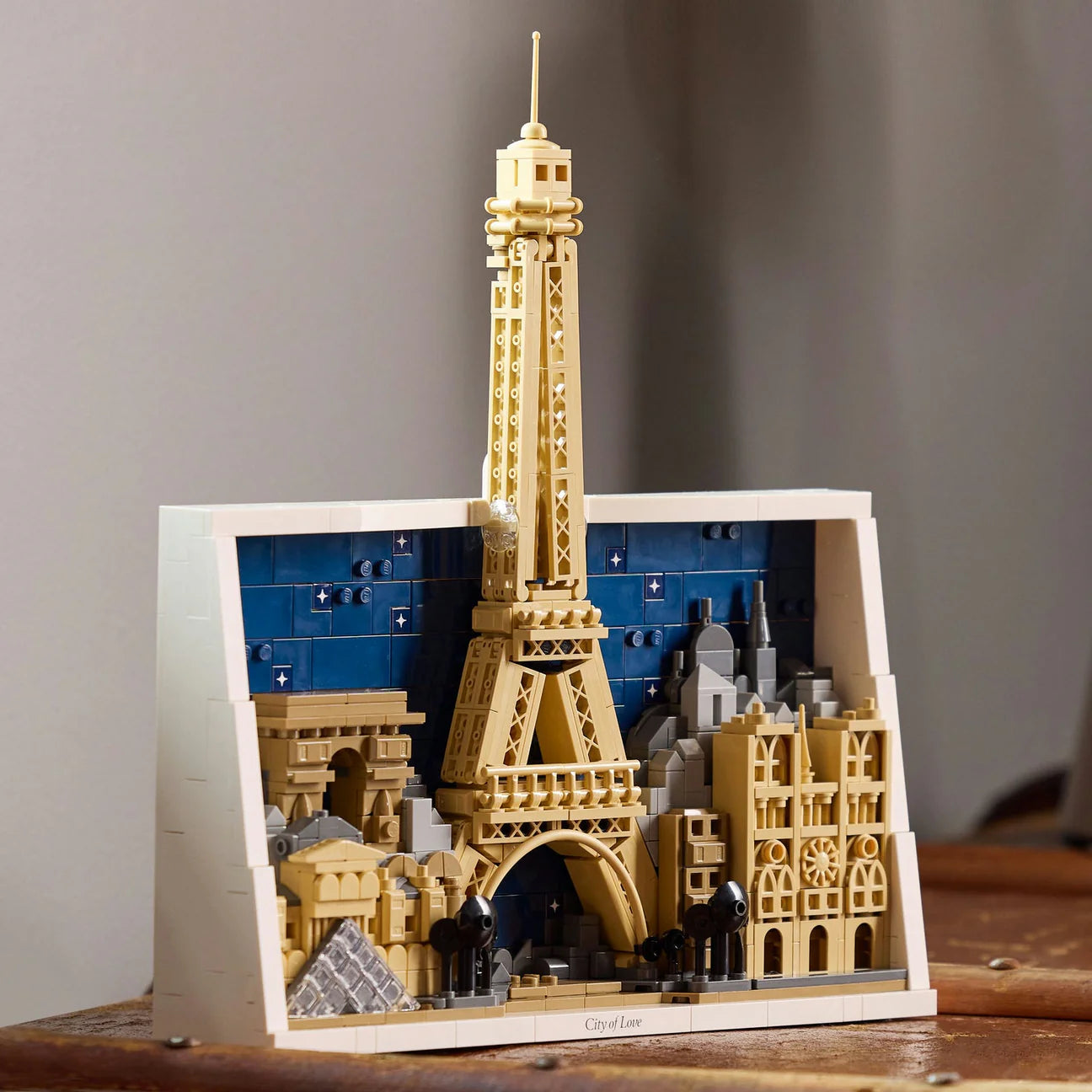 LEGO Architecture Paris – City of Love 21064