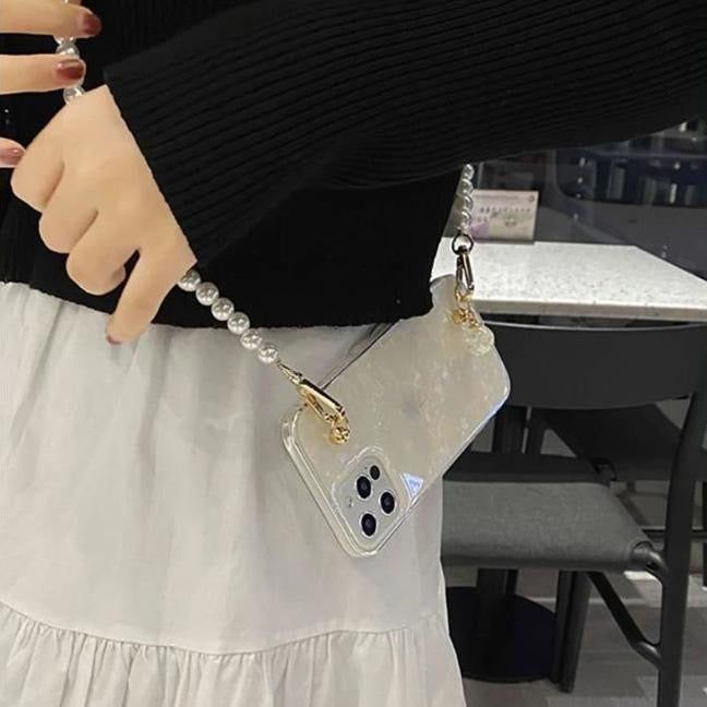 Glamorous Shell Phone Case with Pearl Crossbody Lanyard