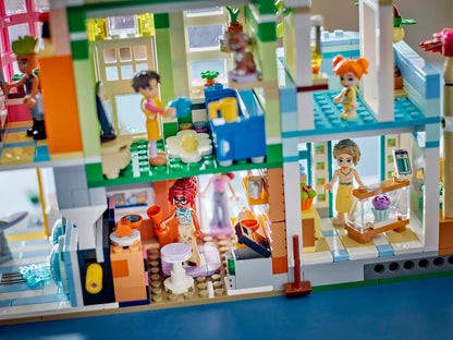 LEGO Friends Heartlake City Apartments and Stores 42670