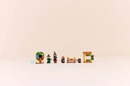 Harry Potter™ Hogwarts™ Castle: Sorting Hat™ Ceremony 76460