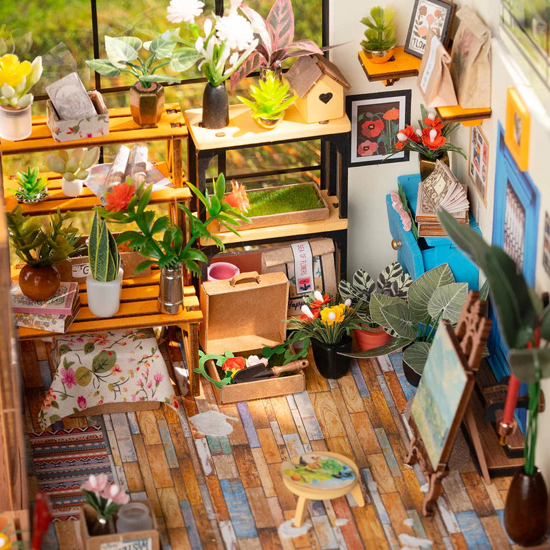 Cathy's Flower House DIY Miniature House