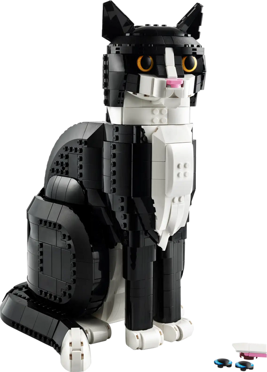 LEGO Ideas Tuxedo Cat 21349
