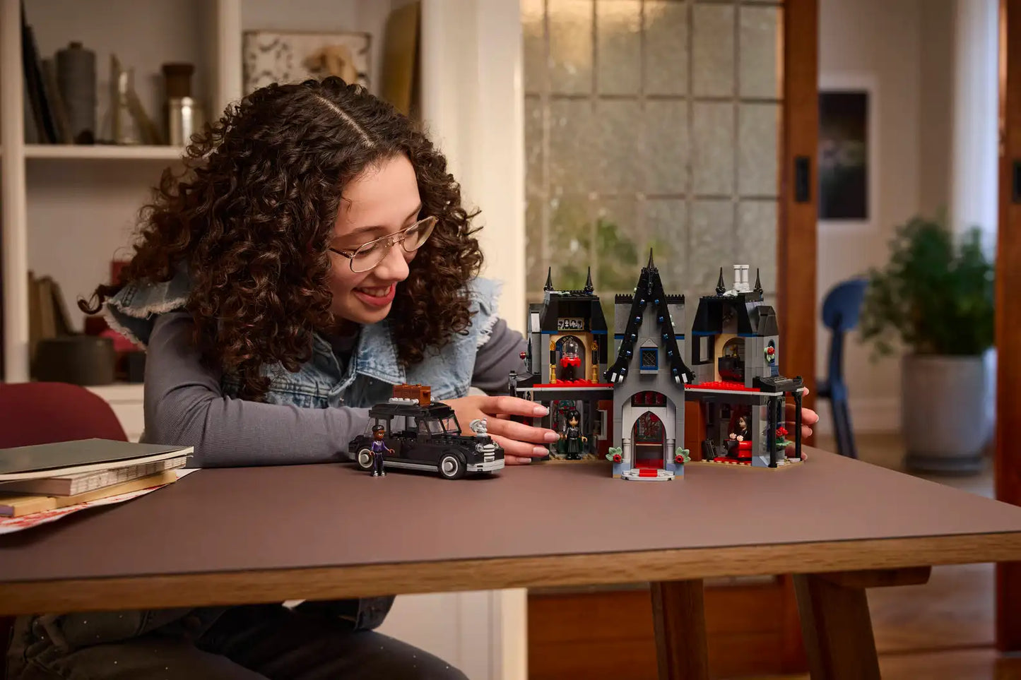 LEGO Wednesday Morticia's Cottage 76786