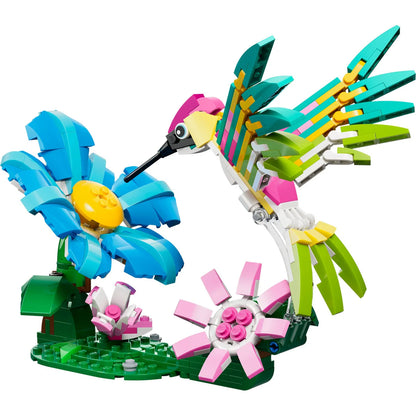 LEGO Creator 3-in-1 Wild Animals: Colorful Hummingbird 31384