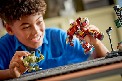 LEGO Marvel Epic Battle: Hulkbuster vs. The Hulk 76343
