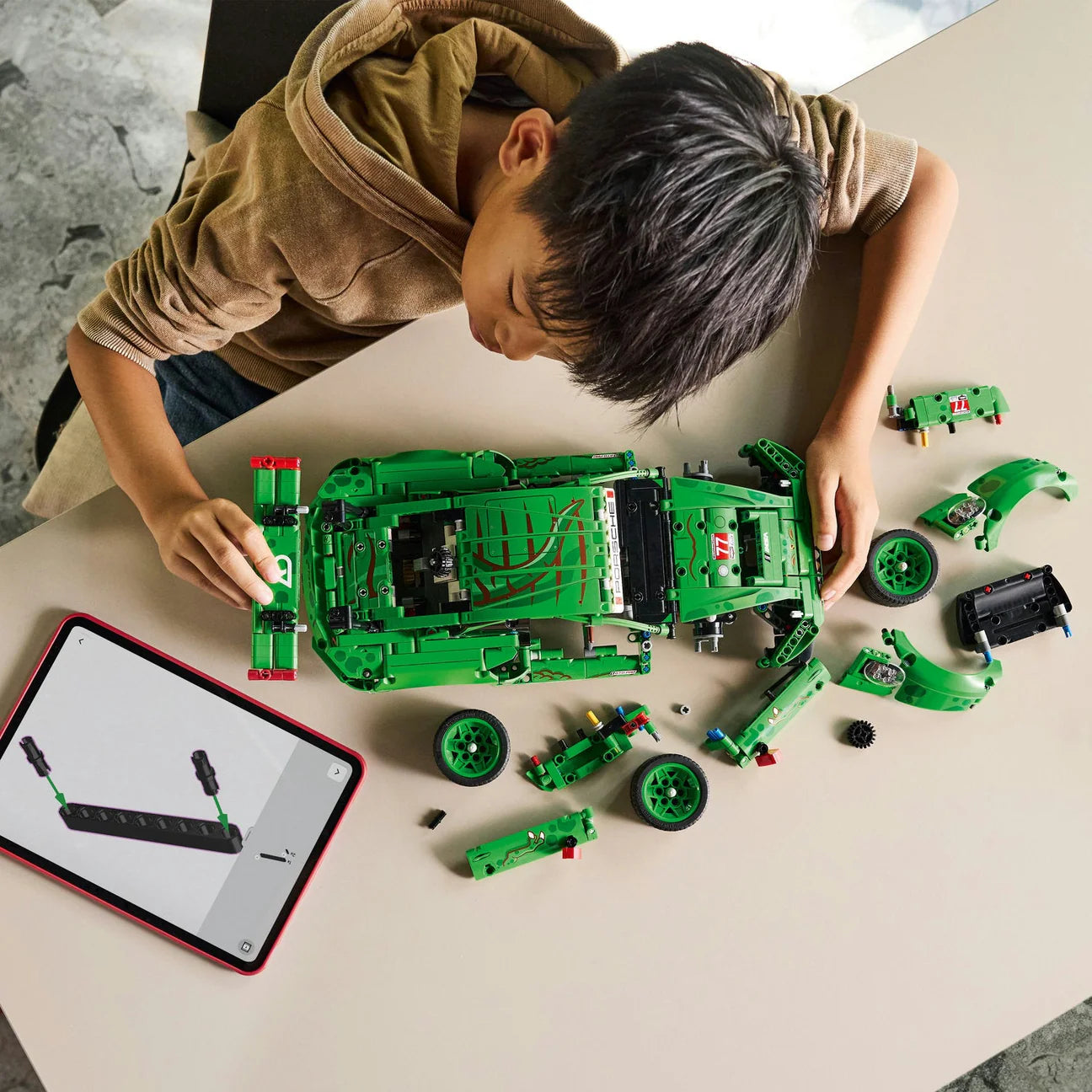 LEGO Technic™ Porsche 911 GT3 R REXY AO Racing Car 42224